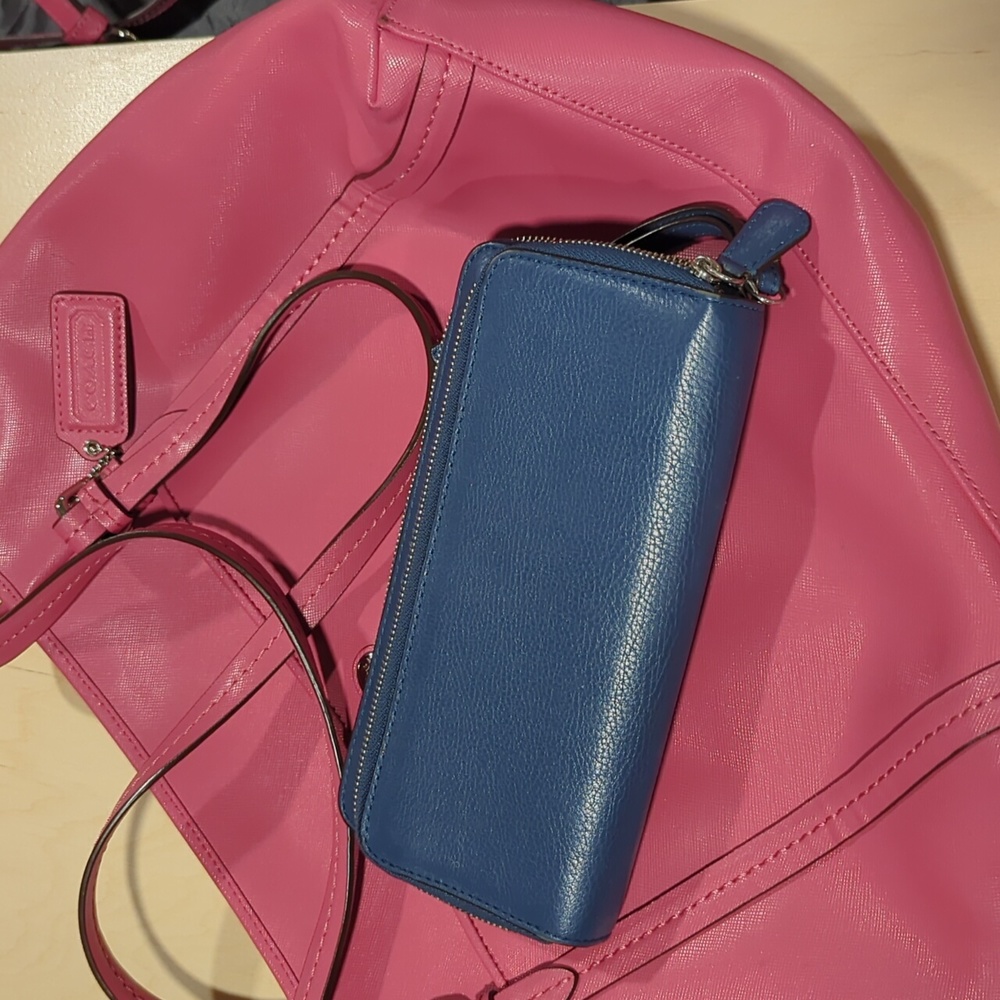 Coach Wrist Wallet